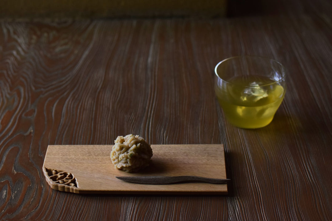 木の菓子皿 – HIGASHIYA Online Shop